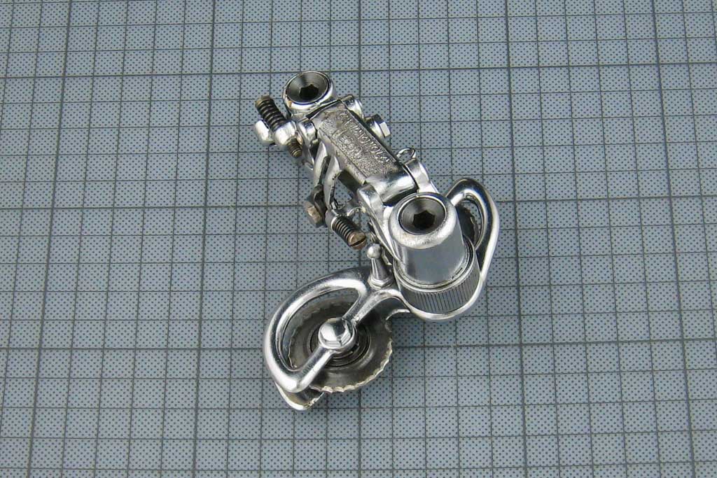 Campagnolo Record (1020 1st style) derailleur additional image 01